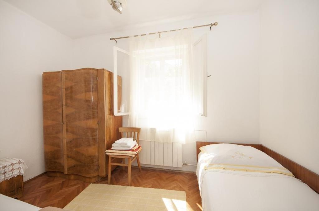 Apartments Gorana Splitska Zimmer foto