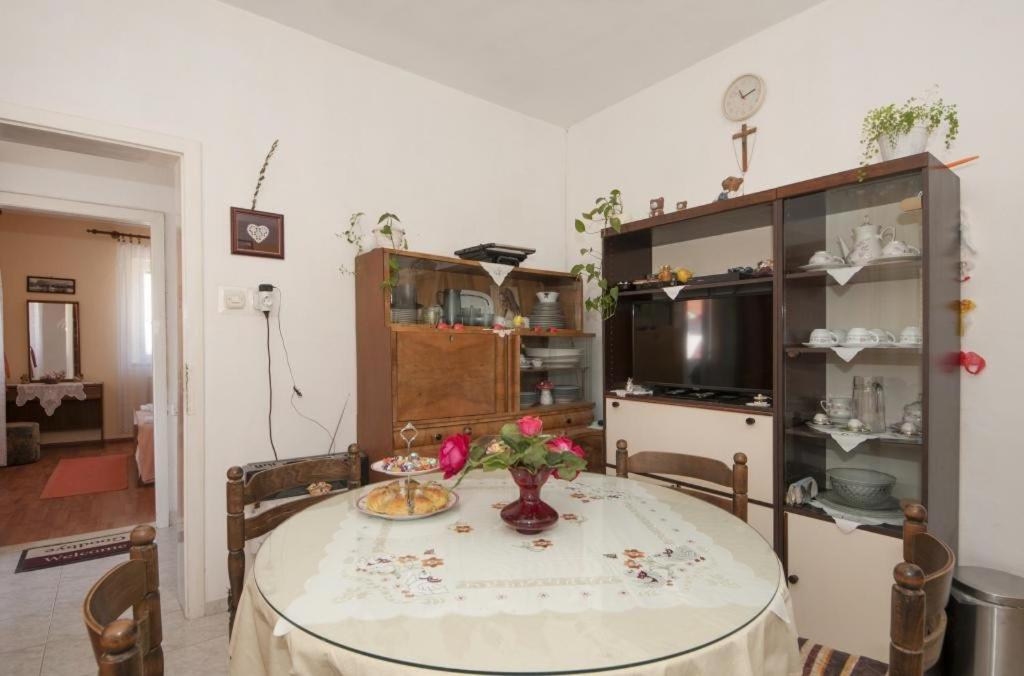 Apartments Gorana Splitska Zimmer foto