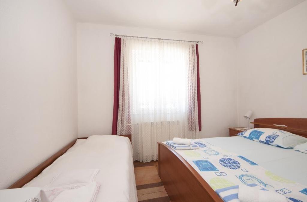 Apartments Gorana Splitska Zimmer foto